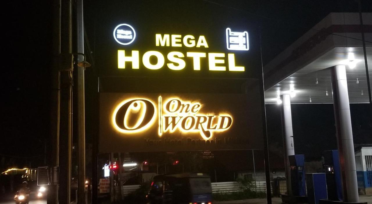 One World Mirissa Hotel Exterior photo